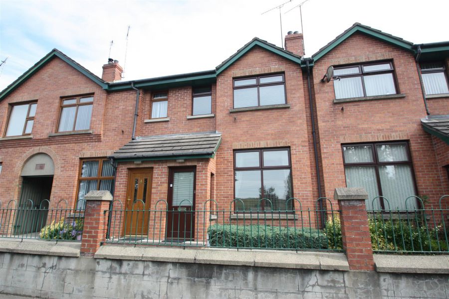 3 Red Row, Ballynahinch, BT24 8BQ