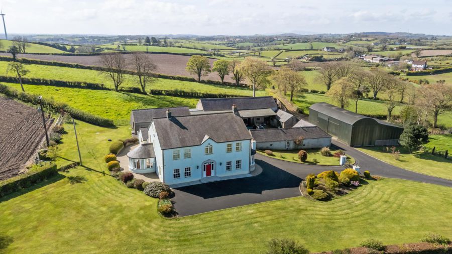 Tullyhubbert House, 80 Hillsborough Road, Tower Lane, Moneyreagh, Newtownards, BT23 6AY