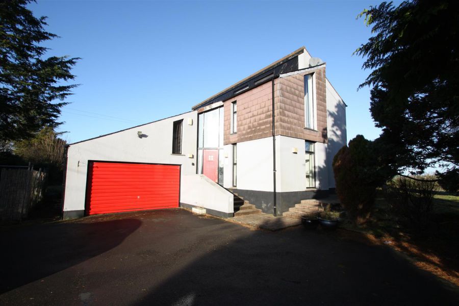 15 Brae Road, Ballynahinch, BT24 8UN