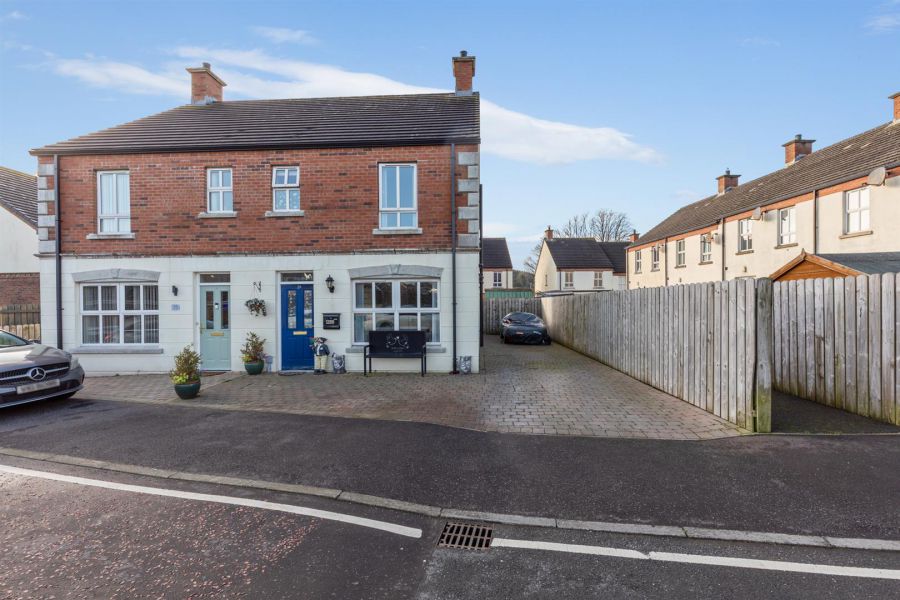 29 Riverview Heights, Ballyanhinch, BT24 8US