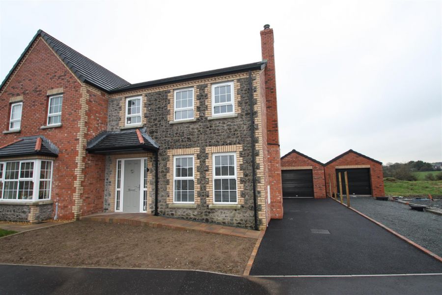 17 Montalto Avenue, Lisburn Road, Ballynahinch, BT24 8AU