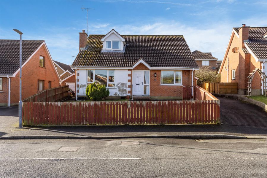 19 The Grange, Saintfield, BT24 7NF