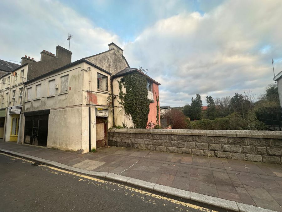 7-9 Bridge Street, Dromore, BT25 1AN