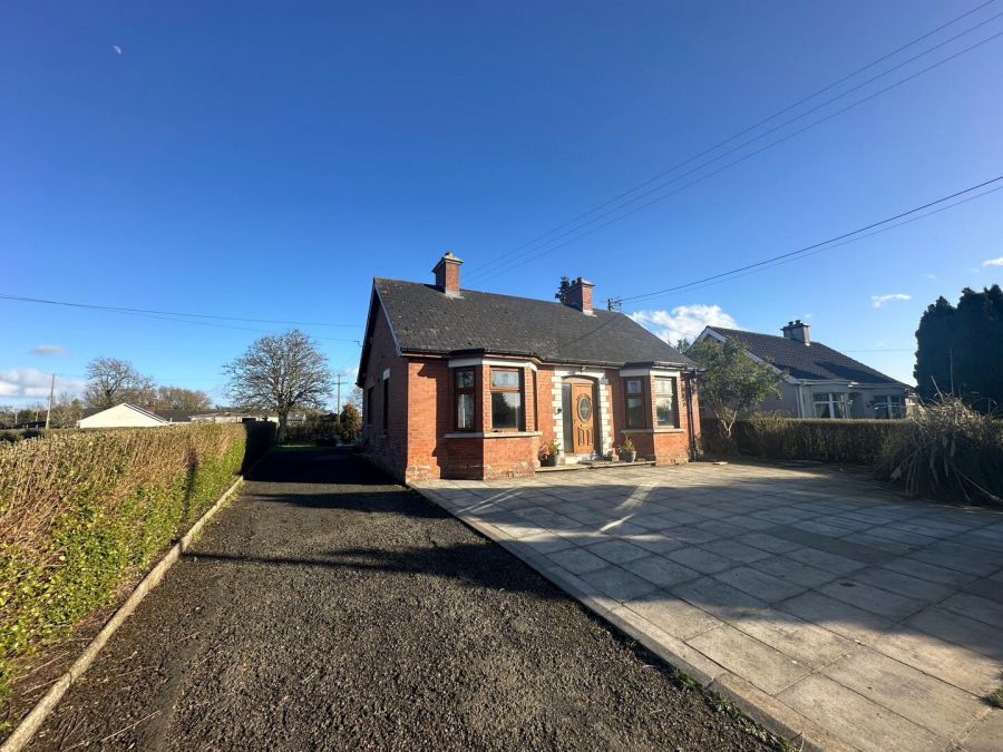 123 Banbridge Road, Dromore, BT25 1NF
