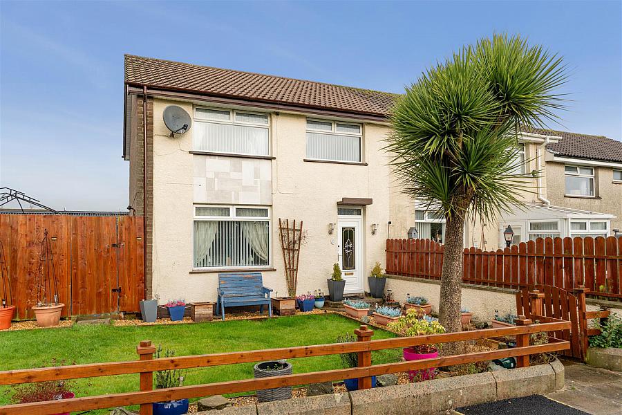 82 Blenheim Drive, Newtownards, BT23 4RB