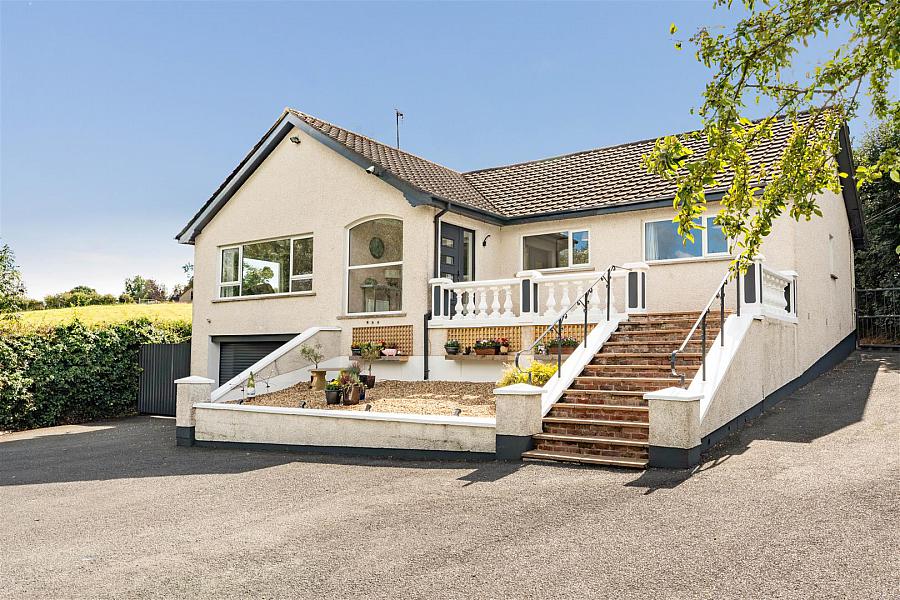2 River Road, Lisburn, BT27 6TN