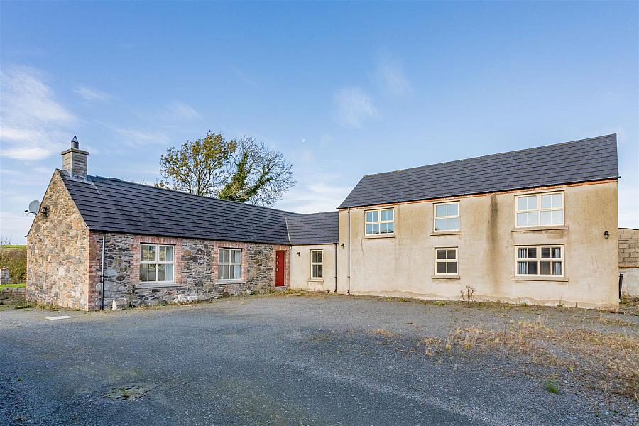 69 Carsonstown Road, Saintfield, BT24 7EB