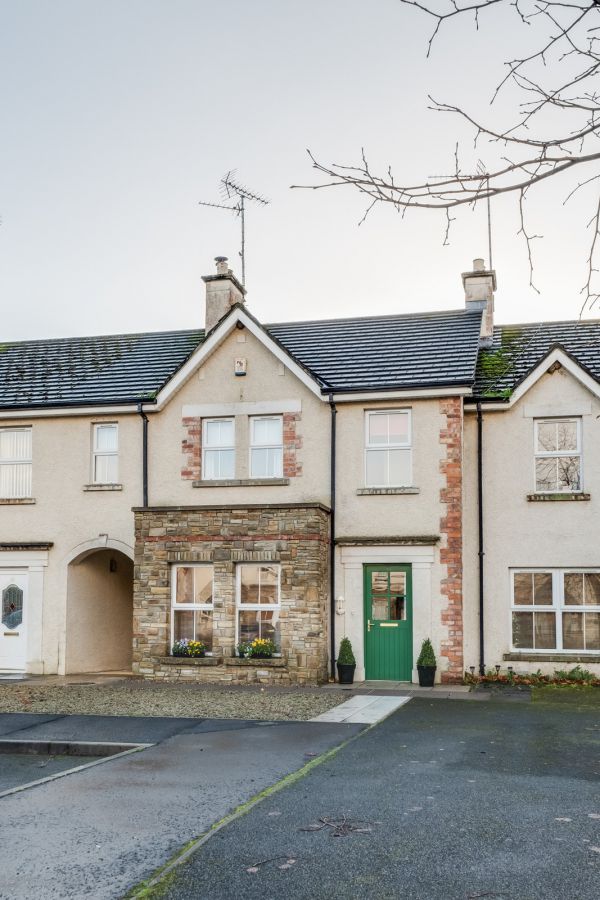 52 Silverhill Manor, Enniskillen, BT74 5JE
