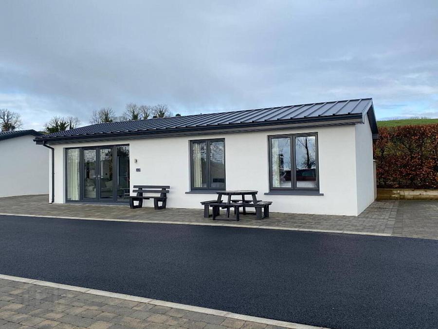 2D Tullybay Marina, Derrygonnelly, Enniskillen, BT93 7DX