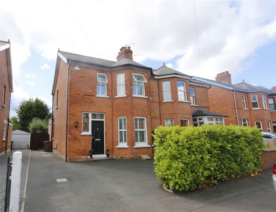 44 Onslow Gardens, Ravenhill, Belfast, BT6 0AQ