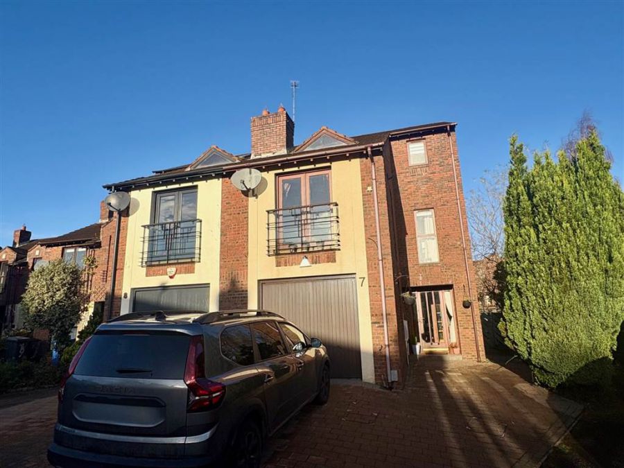 7 Laganvale Court, Stranmillis, Belfast, BT9 5BH