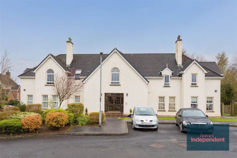 32 Tullymore Dale, Broughshane, BT43 7TD