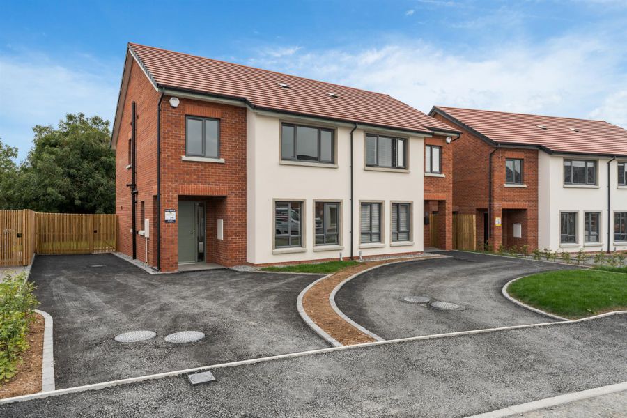 TR4, Site 29 Teal Rocks, Newtownards, BT23 8AN