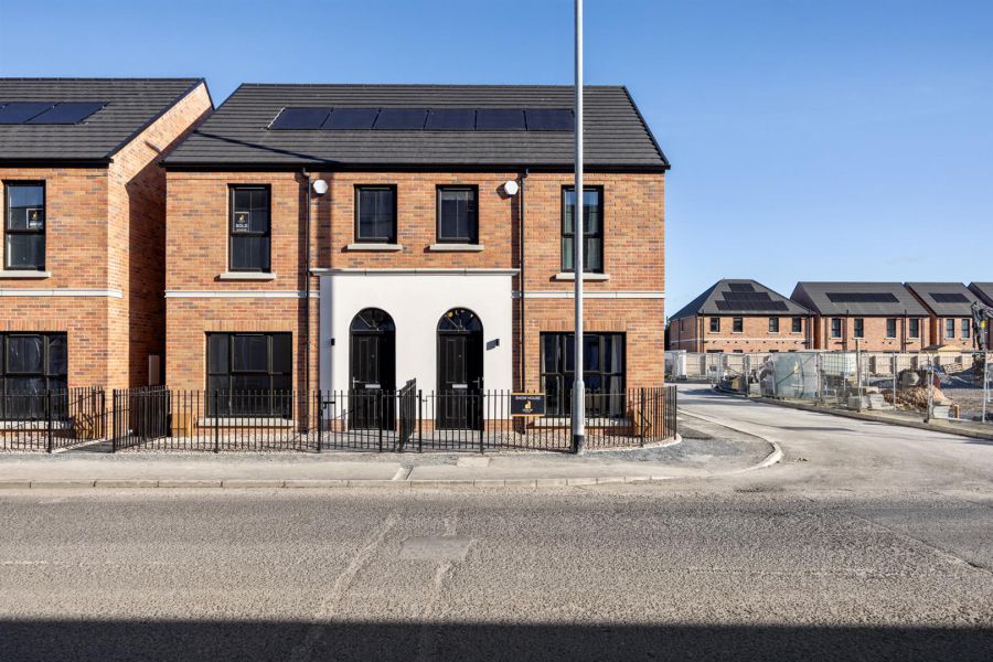 66C South Street, Newtownards, BT23 4EP