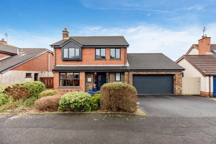 76 Forest Hill, Conlig, BT23 7FL