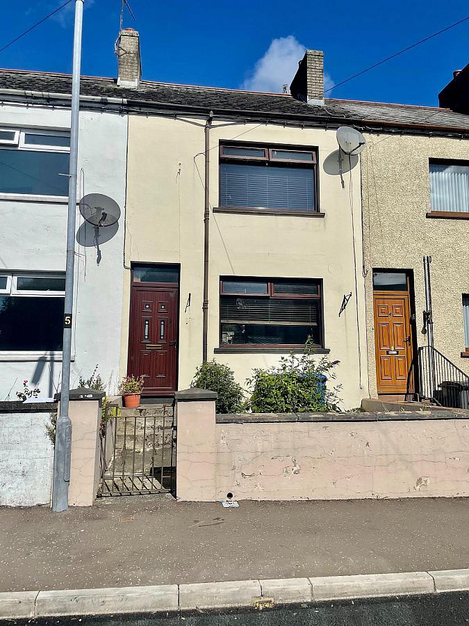 27 Albert Street, Larne, BT40 1LG