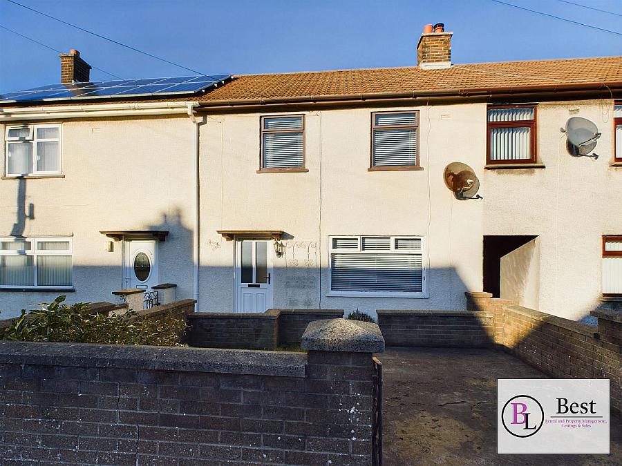 12 Sallagh Park North, Larne, BT40 1NX
