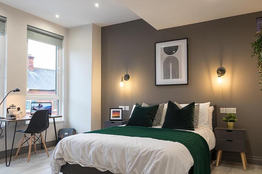 Rm 3, 42 Grace Avenue, Belfast, BT5 5JH