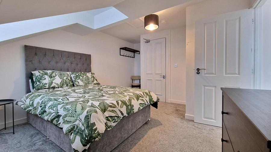 Room 5, 265 Woodstock Road, Belfast, BT6 8PR