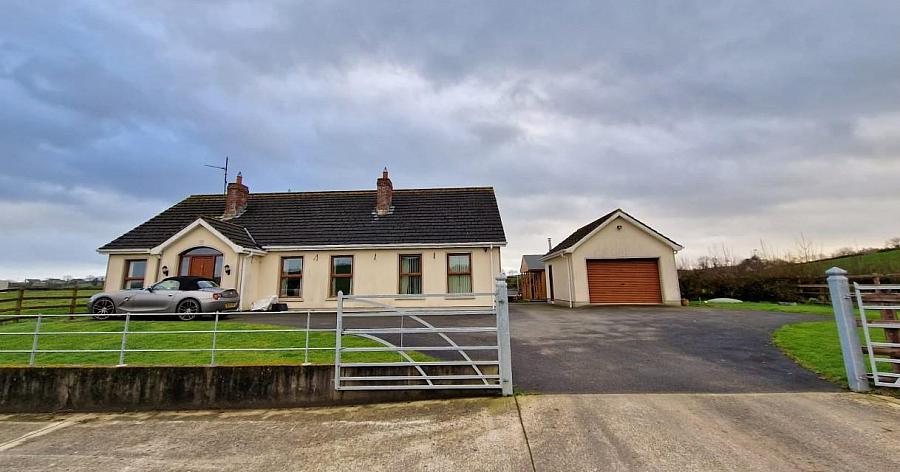 15 Ballysallagh Road, Dromore, BT25 1PD