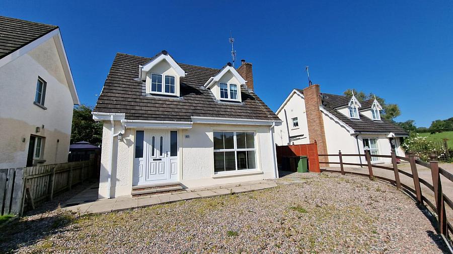 65 Church Meadows, Dromore, BT25 1LZ