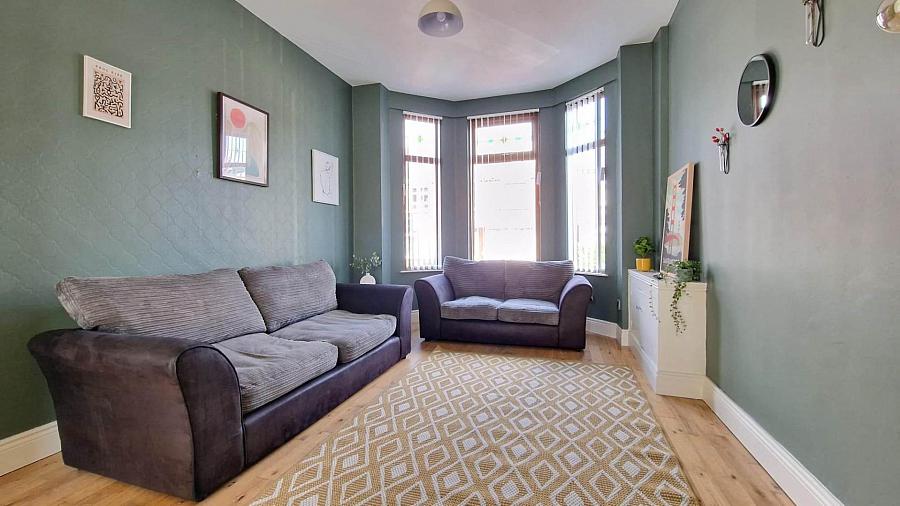 RM 2, 33 Clifton Drive, Belfast, BT14 6LG