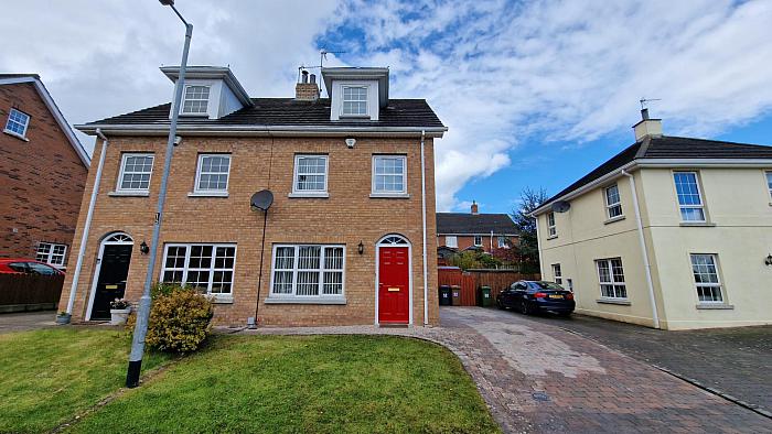 52 Milebush Manor, Dromore, BT25 1TF