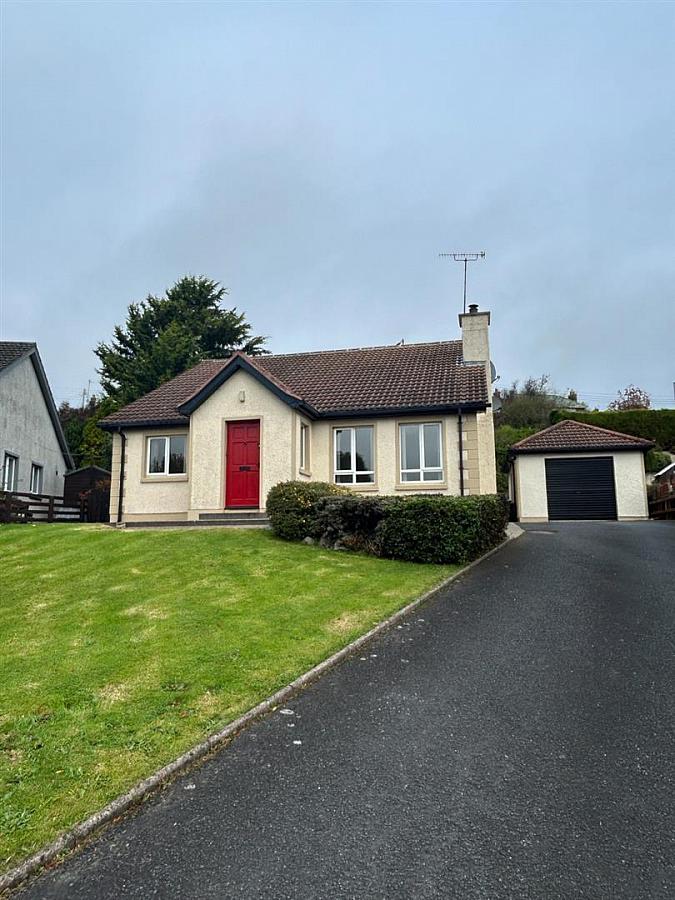 5 Bracken Ridge, Dromore, BT25 1QF