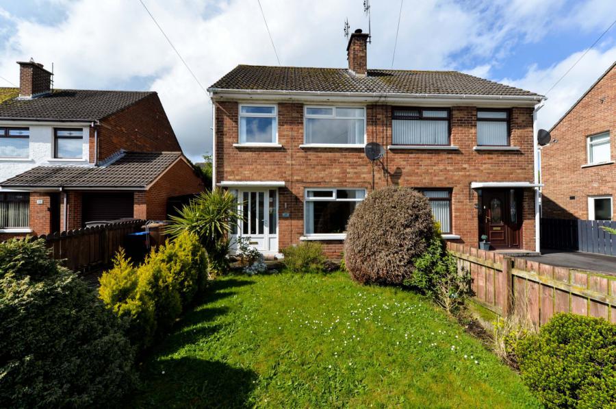 17 Ballyregan Drive, Dundonald, Belfast, BT16 1JN