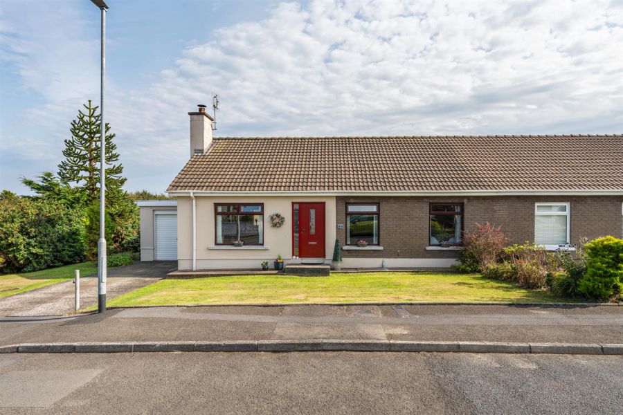 2 Carmichael Park, Millisle, Newtownards, BT22 2JT