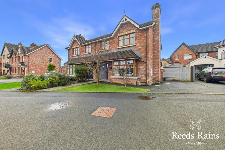 17 Stonebridge Green, Conlig, Bangor, BT23 7QZ