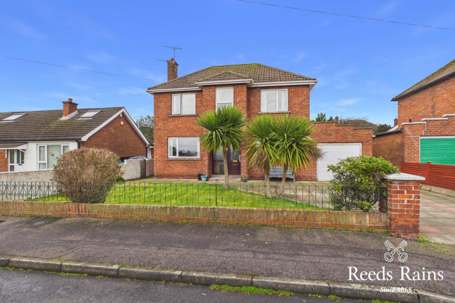 6 Churchill Drive, Carrickfergus, County Antrim, BT38 7LH