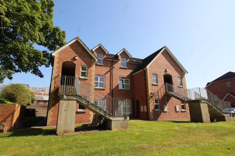 13 Beechfield Mews, Lisburn, County Antrim, BT28 1NR