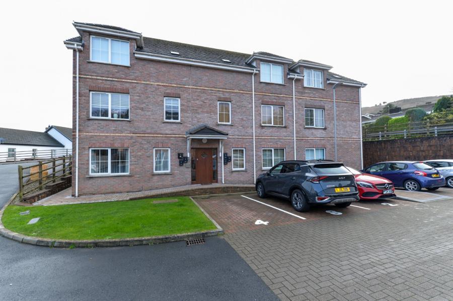 2 Ballycullen Halt, Newtownards, County Down, BT23 4WQ