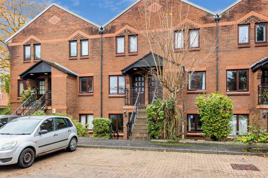 6B Windsor Mews, Malone, BT9 6FD