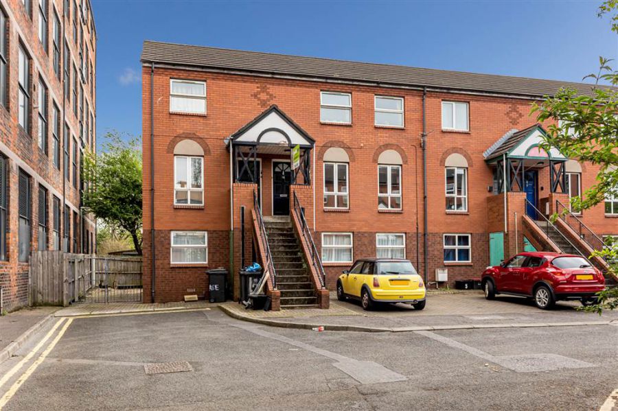 15 Ashburne Place, Dublin Road, Belfast, BT7 1SE