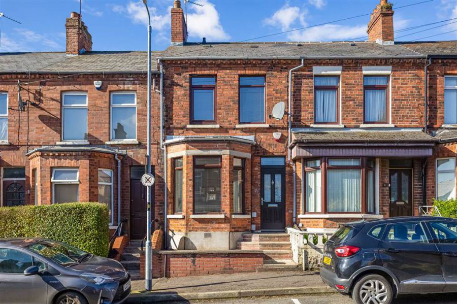 55 Sandhurst Drive, Stranmillis, Belfast, BT9 5AZ