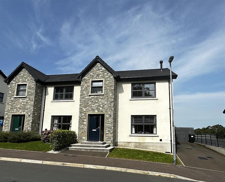 27 Clanbrassil, Newcastle, BT33 0FS