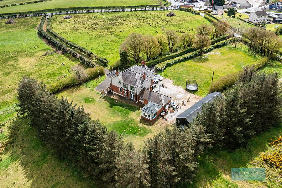 Castlerobin House, 2 Braithwaites Road, On Approx 13 Acres, Lisburn, BT28 3SW