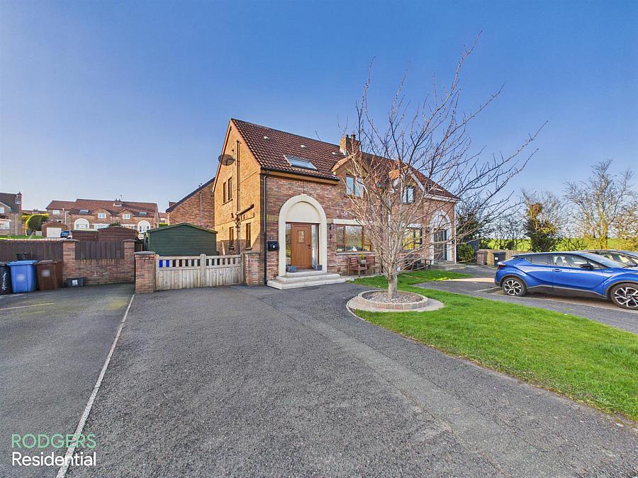 12 Cronstown Cottage Avenue, Newtownards, Co Down, BT23 8QD