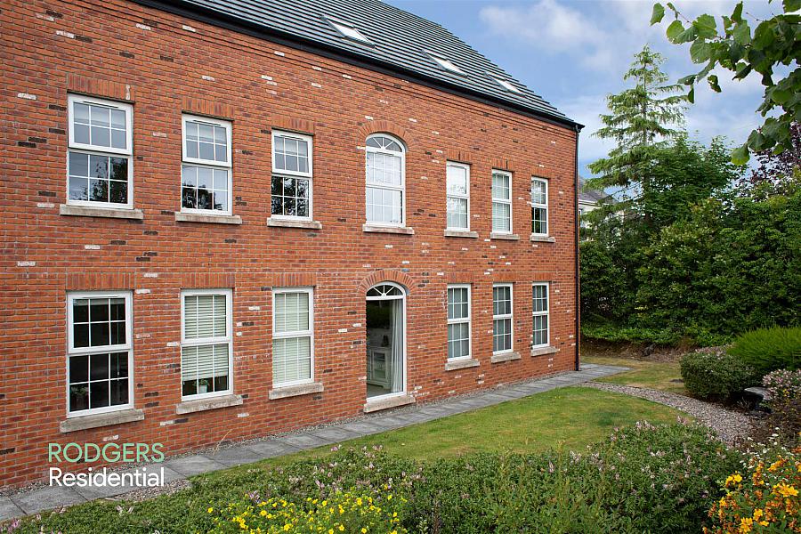 6 Old Church Square, Dundonald, Belfast, BT16 2FD