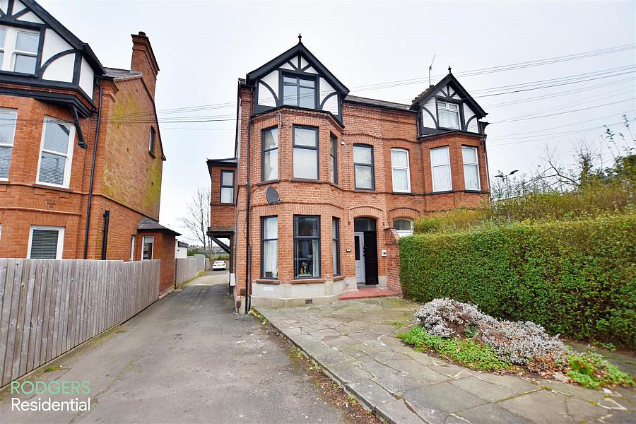 Apt 3, 244 Upper Newtownards Road, Belfast, BT4 3EU