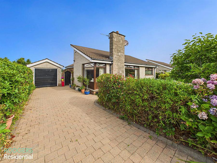 17 Carolsteen Avenue, Helen's Bay, BT19 1LJ