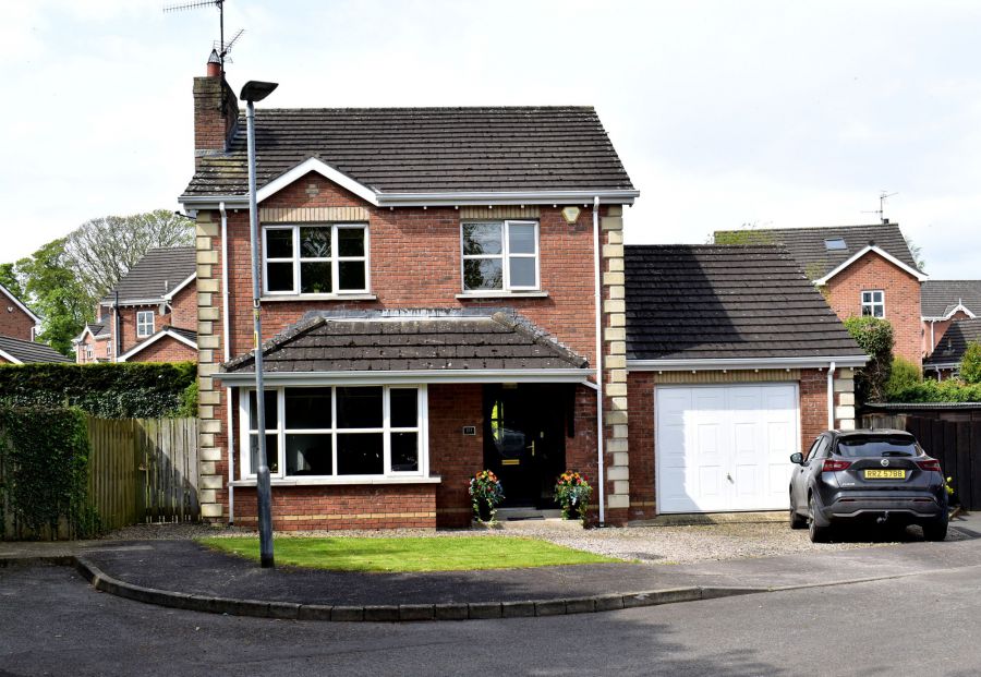10 Cottage Avenue, Dollingstown, BT67 9NL