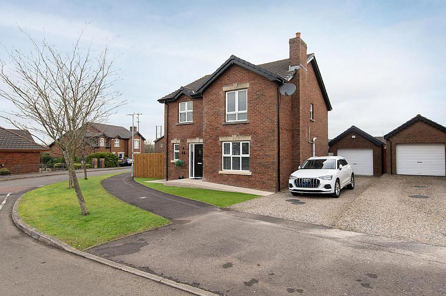 14 Gateside Crescent, Ballyclare, BT39 9GL