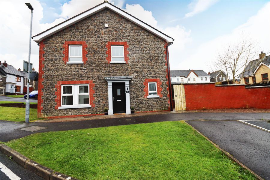48 Alderley Place, Newtownabbey, BT36 7WW