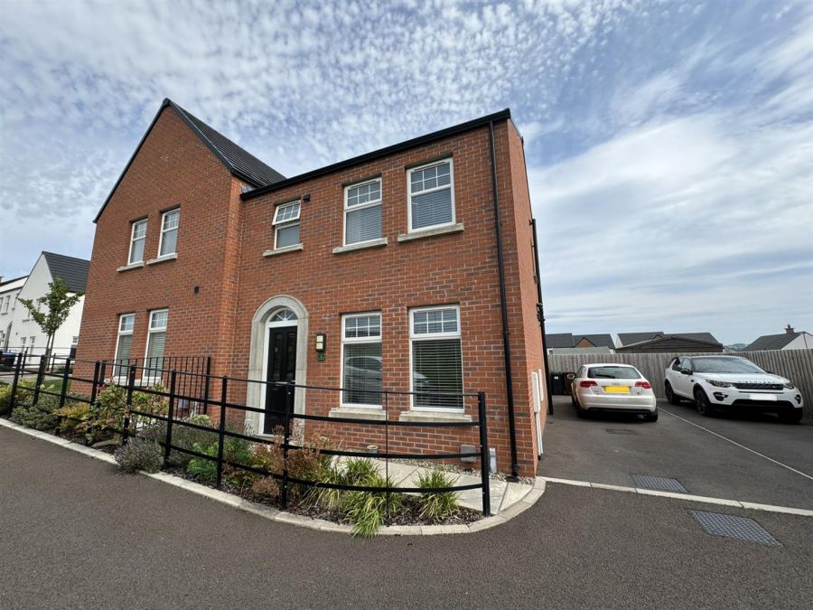 3 Rushfield Place, Ballyclare, BT39 0FR