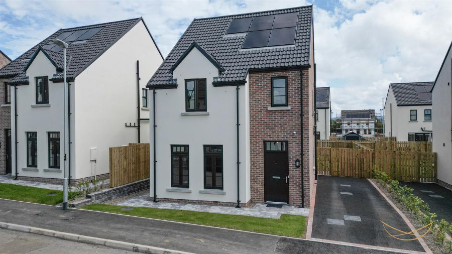 22 Cloughan View Meadows, Ballyclare, BT39 8AD