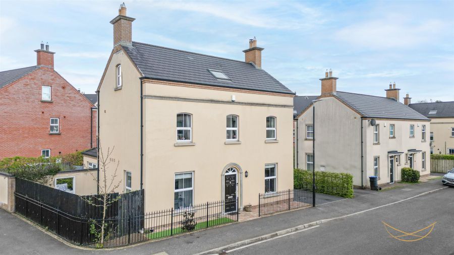 2 Readers Place, Ballyclare, BT39 9ED