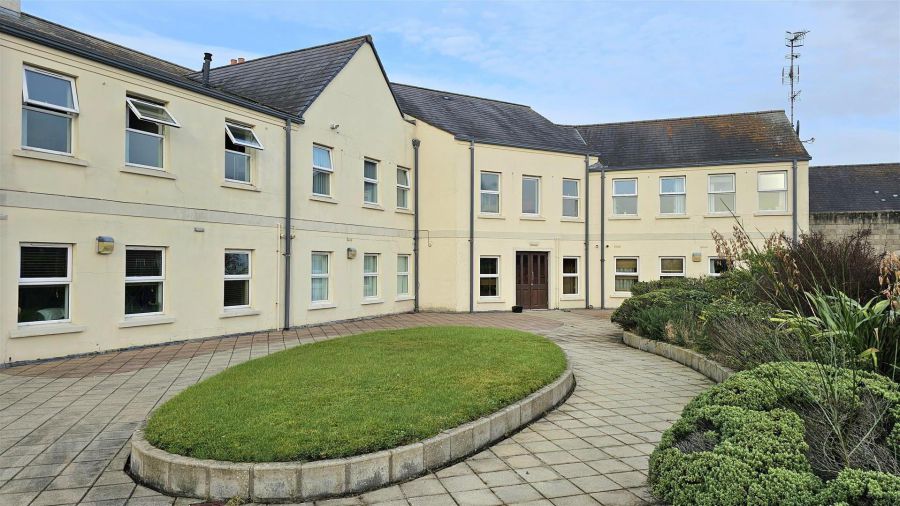 6 Lancasterian Court, Carrickfergus, BT38 7FF